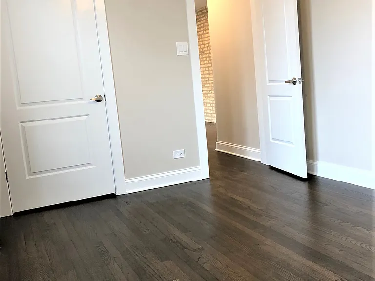1434 W Farragut Ave #3D — Photo 11