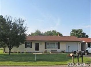 6110 Virginia Rd, Nashport, OH 43830