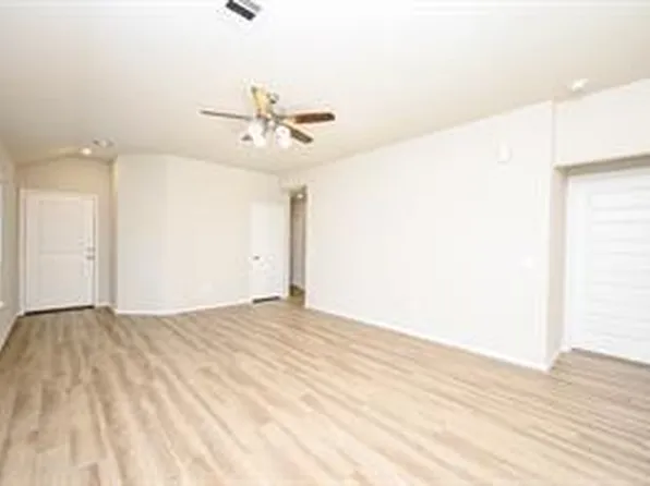 21306 Northern Light Dr, Houston, TX 77073