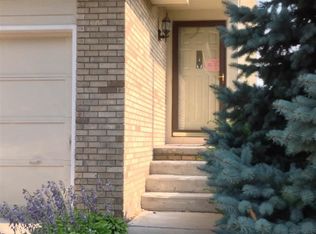 5587 Walnut St, Omaha, NE 68106