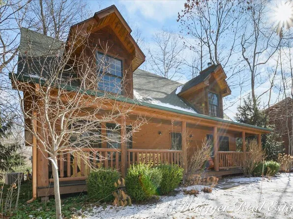 3577 Kingfisher Cove Dr, Saugatuck, MI 49453