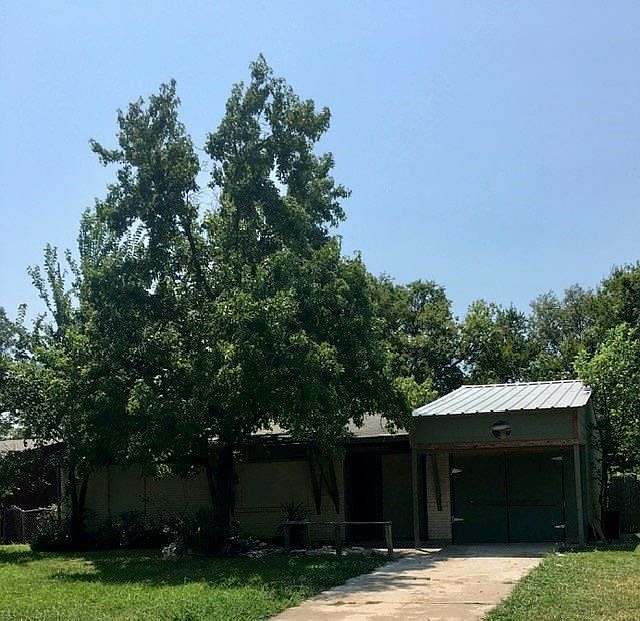 1st image of 4727 Laurel Ln
