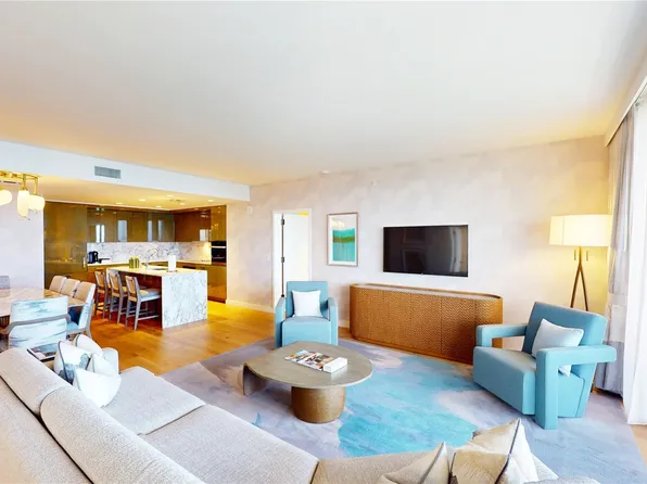 383 Kalaimoku St #3302, Honolulu, HI 96815