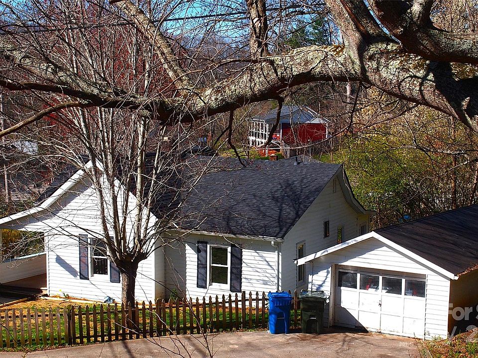 1st image of 795 East St