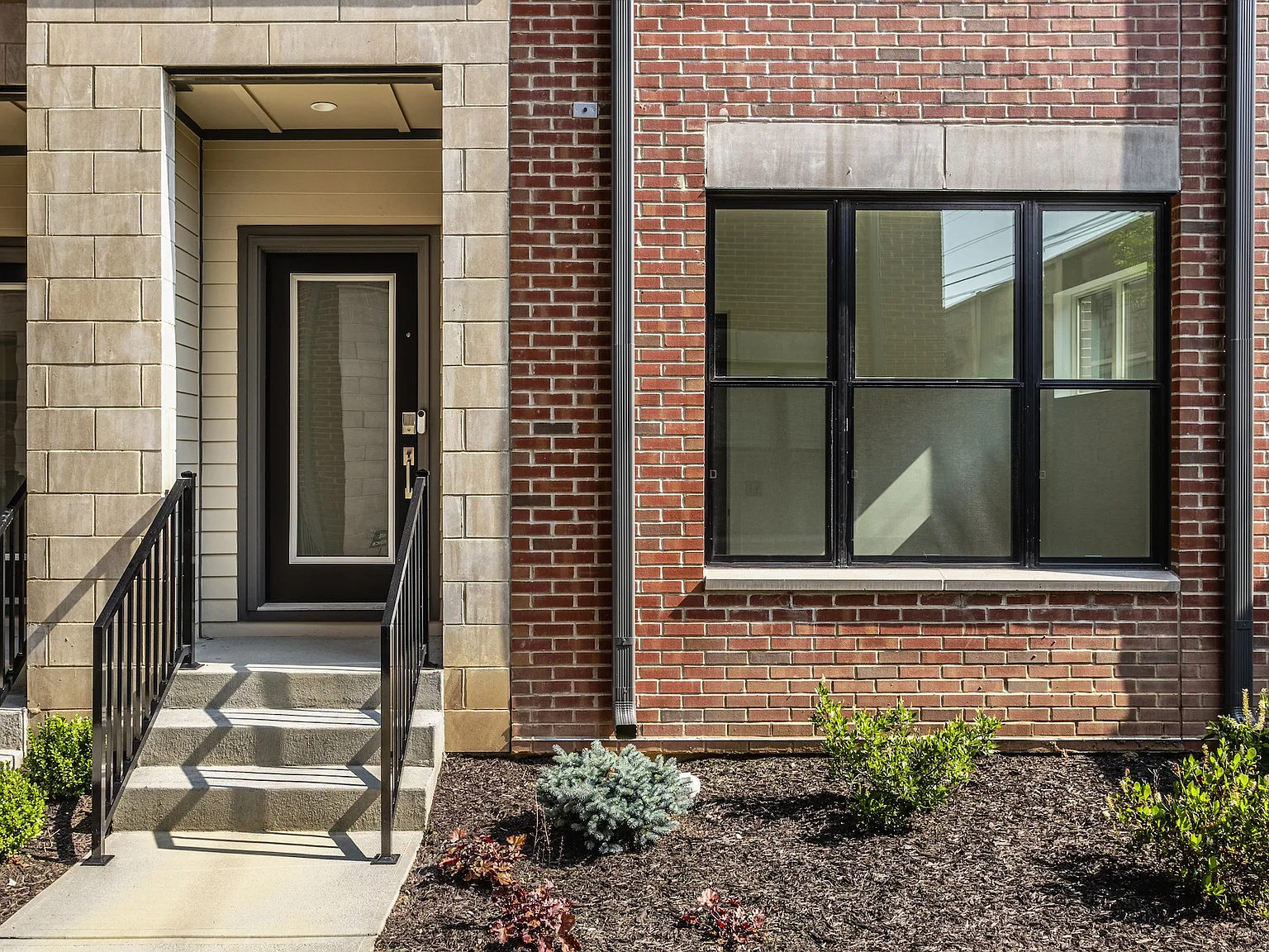 Fynn Pl, Indianapolis — Photo 2