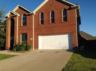2231 Sparrow Hawk Ct, Grand Prairie, TX 75052
