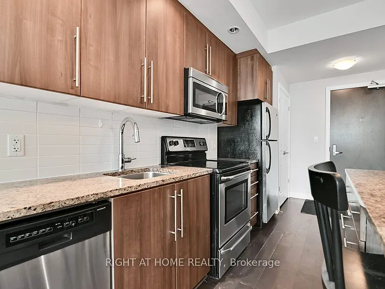 238 Besserer St #1406 — Photo 15