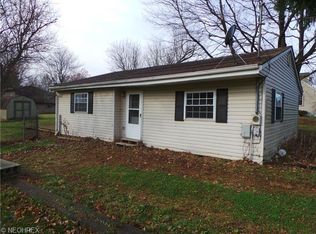 4856 Harding Ave, Ravenna, OH 44266