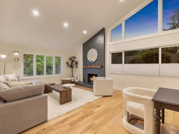 6409 Meadow Creek Lane, Santa Rosa, CA 95409