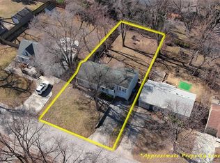 7400 Springfield St, Prairie Village, KS 66208