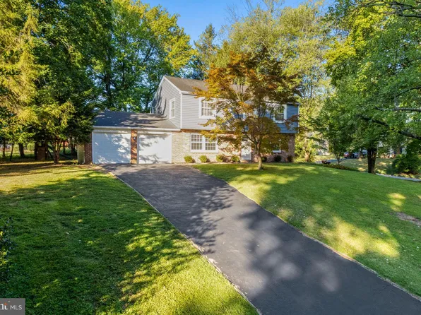 1446 Riverwood Ln, Phoenixville, PA 19460