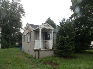 64 Cherry St, Tinton Falls, NJ 07724