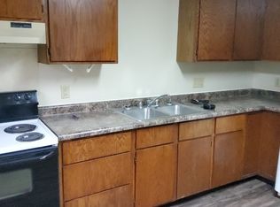 710 S Wisconsin Ave, Rice Lake, WI 54868