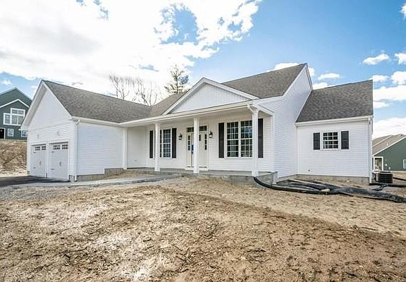 2nd image of 11 Brady Ct