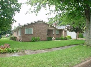 1398 Georgina Dr, Ypsilanti, MI 48198