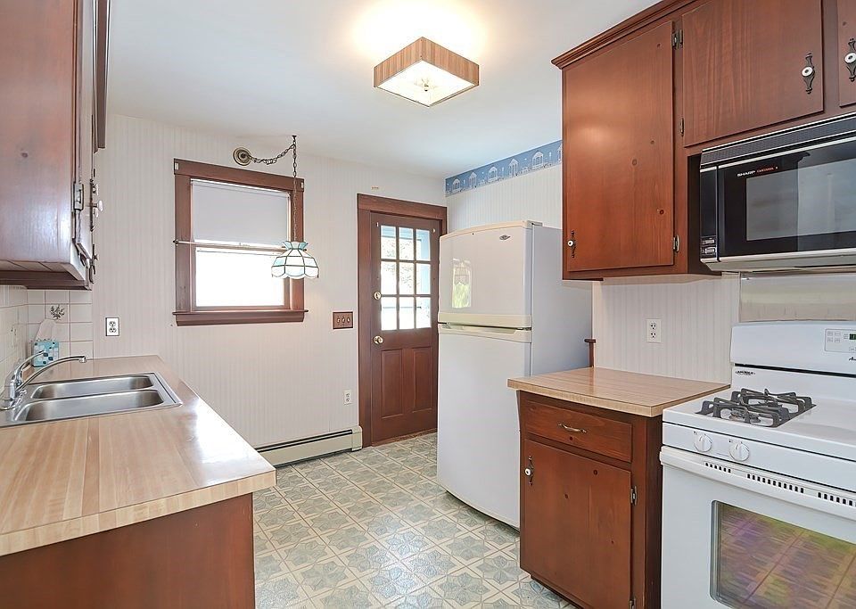 57 Curlew Rd, Quincy, MA 02169 Zillow