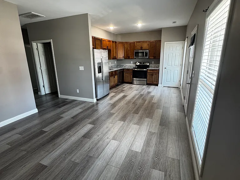 102 Muddy Springs Ln #200 — Photo 3