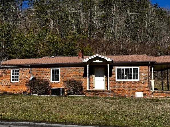 1523 State Highway 718, Walker, KY 40997