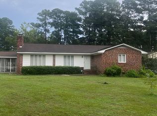 1201 Rose Ct, Laurinburg, NC 28352