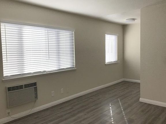 Living Area & Eating Area