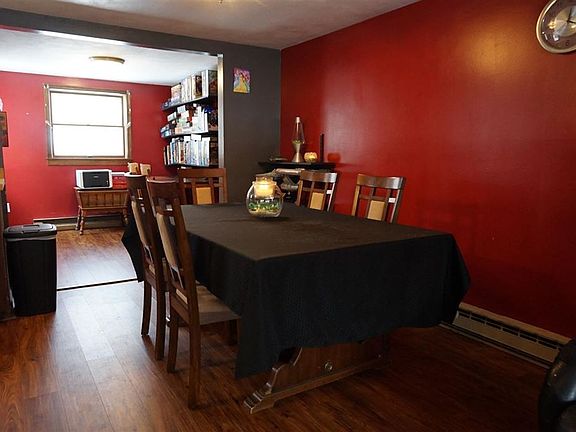5th image of 9 Averill St