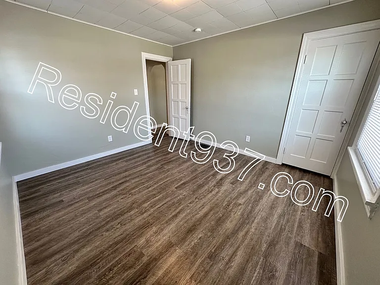 1659 Hearthstone Dr — Photo 5