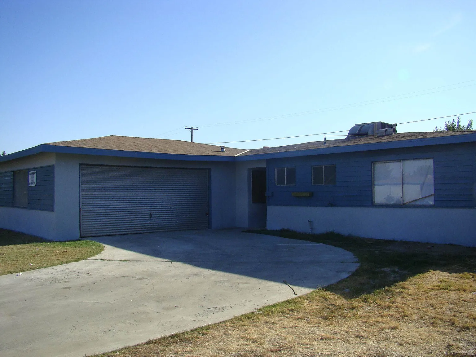 3917 Raider Dr photo 1