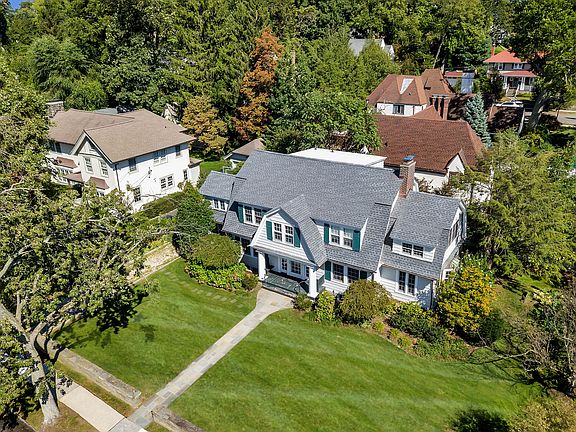 266 Elderwood Avenue