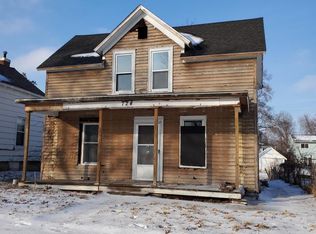 724 Louisa St, Burlington, IA