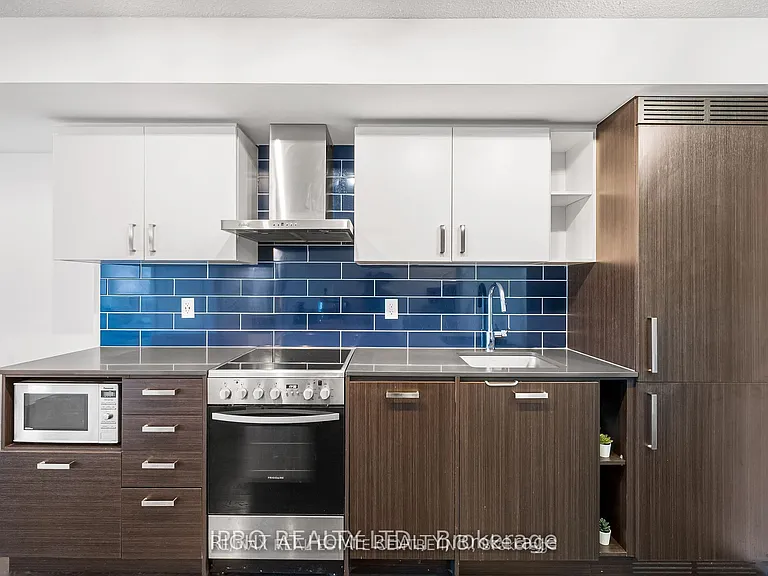 125 Redpath Ave #2409 — Photo 10