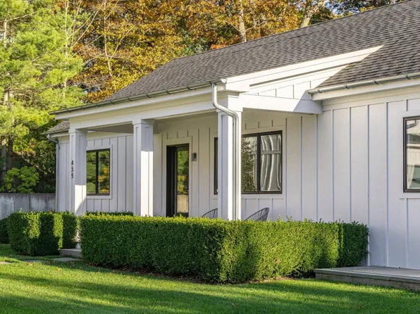 455 Abrahams Path, Amagansett, NY 11930