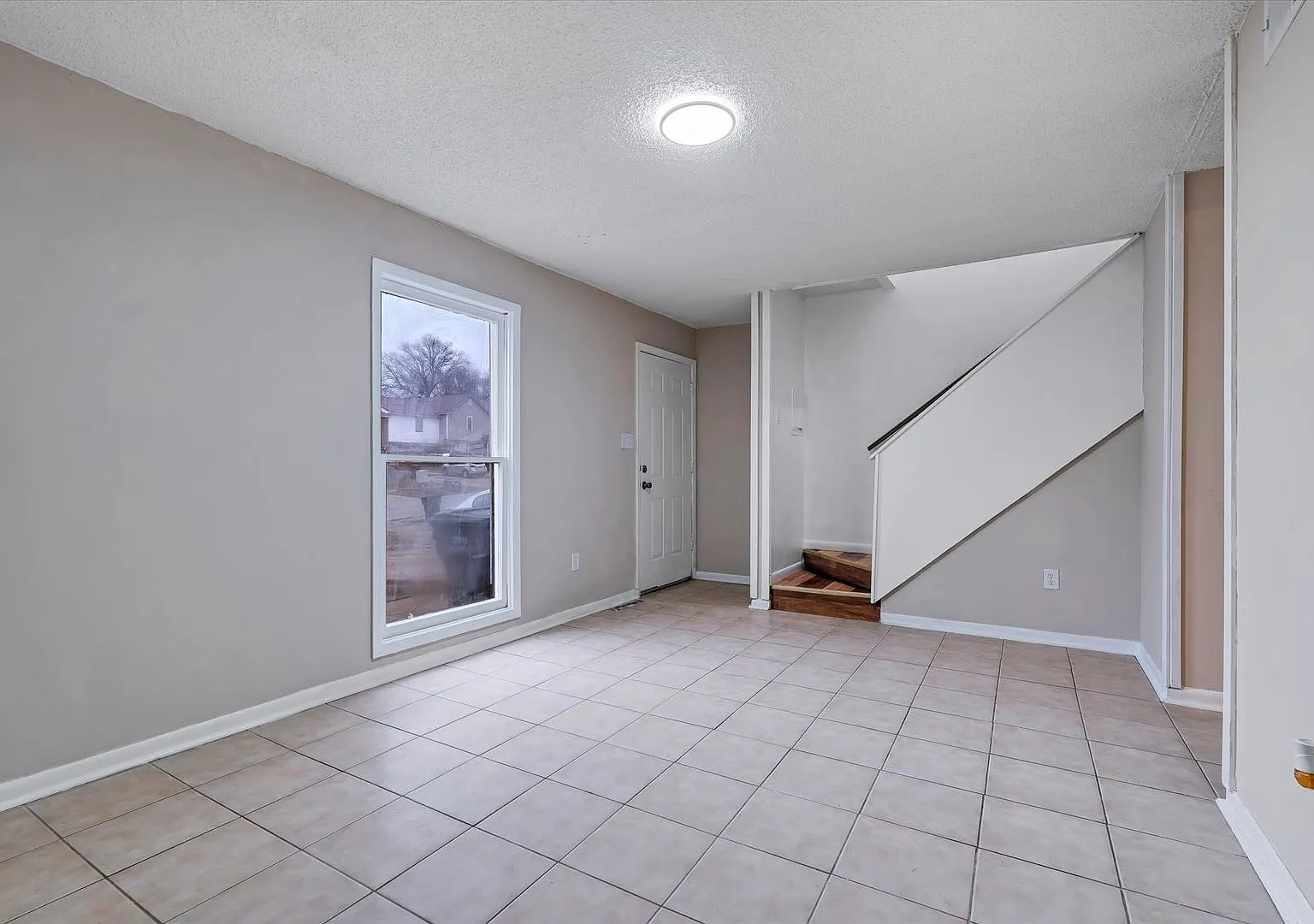 Cedar Heights Dr. — Photo 4
