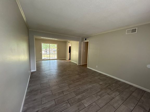 3rd image of 52 Sweetbay Dr