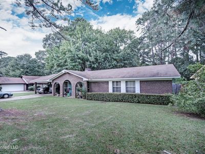 140 Sharon Hills Dr, Jackson, MS, 39212