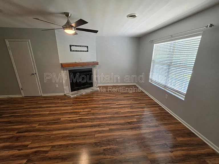 1 Rocking Porch Rd — Photo 7