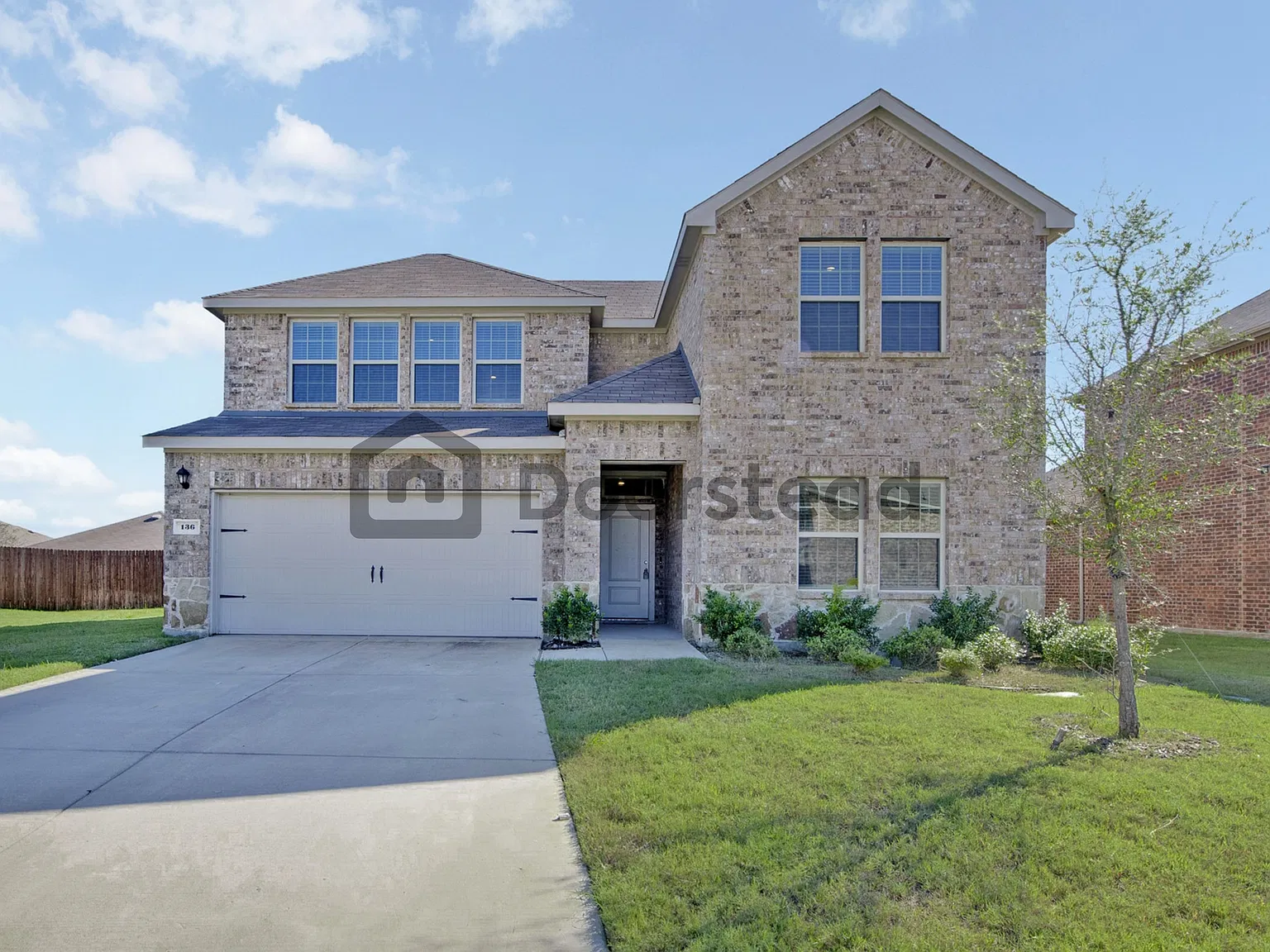 4 bed, 3.0 bath, 2596 sqft, $3,300 — Photo 1