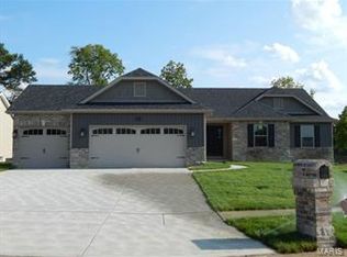 128 Albany Manor Dr, Wentzville, MO 63348