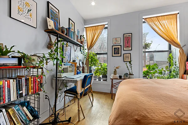 Rented by ERNY LLC | media 8