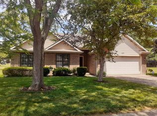 117 Elm Ct, Englewood, OH 45322