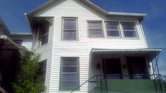 2nd image of 318 Reese St