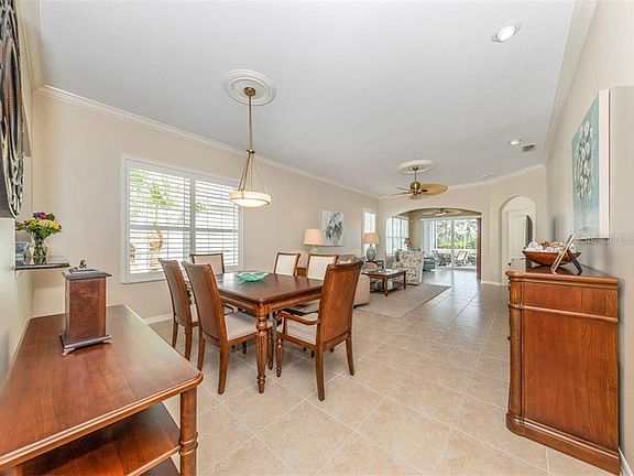 5th image of 1660 Monarch Dr #1660