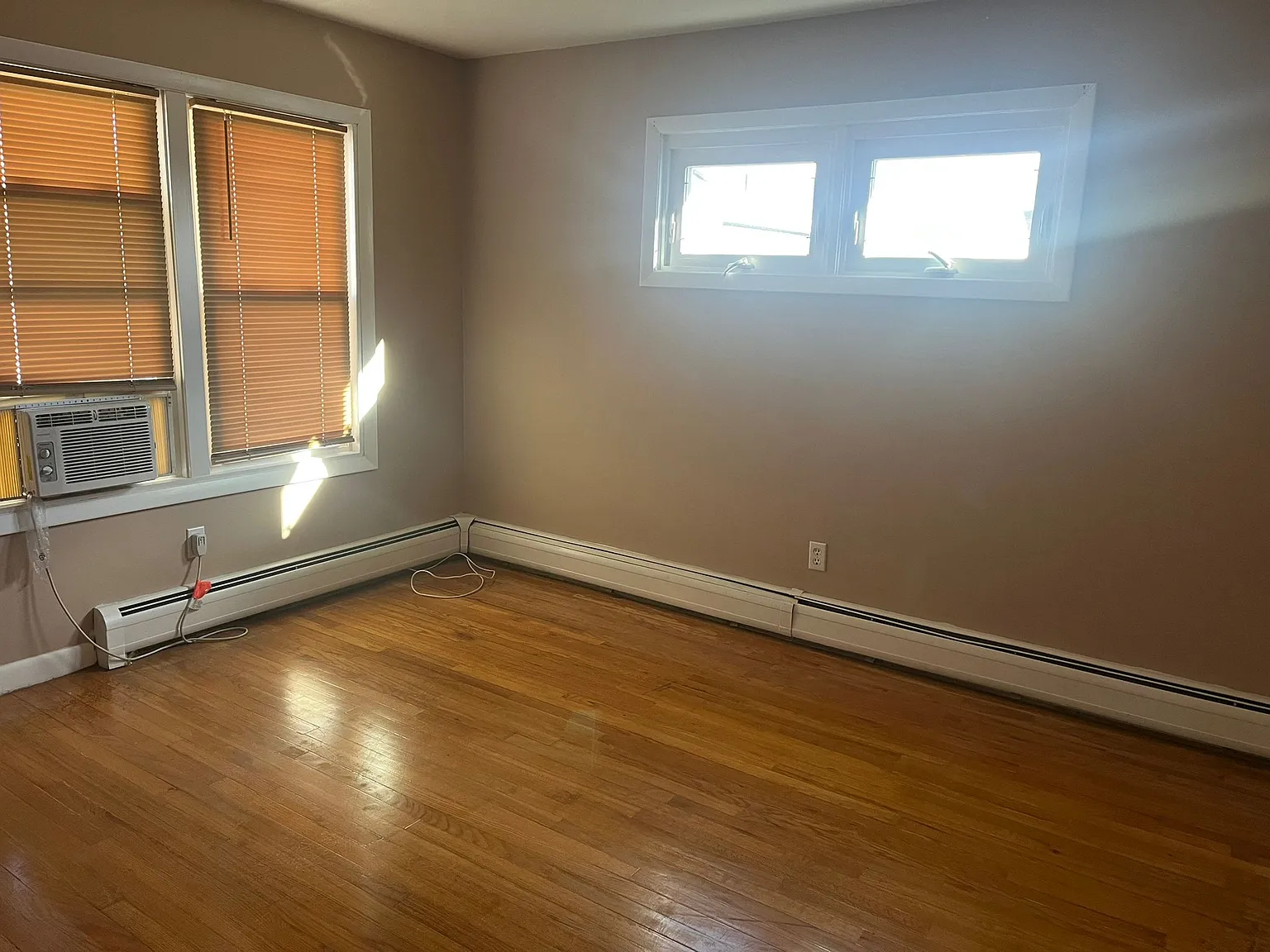 33 Rose St — Photo 4