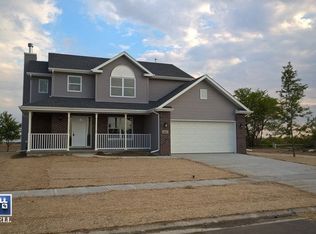 865 E Short Dr, Coal City, IL 60416