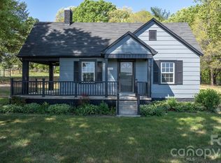 1975 Three Forks Church Rd, Taylorsville, NC 28681
