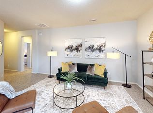 10616 Microlith Rd SW, Albuquerque, NM 87121