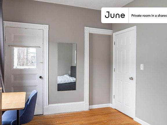3rd image of 106 Beacon St #3-C