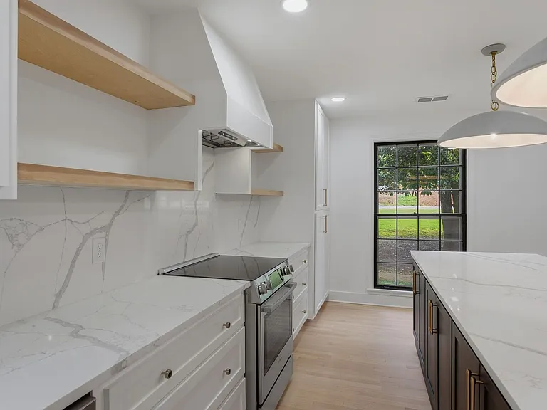 714 Davidson Rd — Photo 10