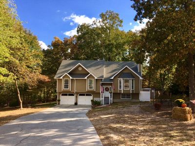 482 Lennox Way, Rocky Face, GA, 30740