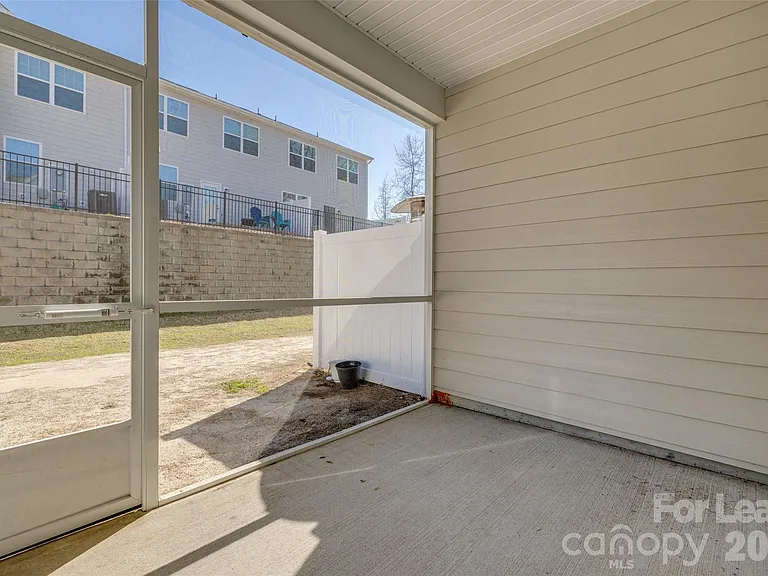 807 Gable Oak Ln — Photo 29