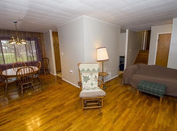 3rd image of 28939 Danielson Dr